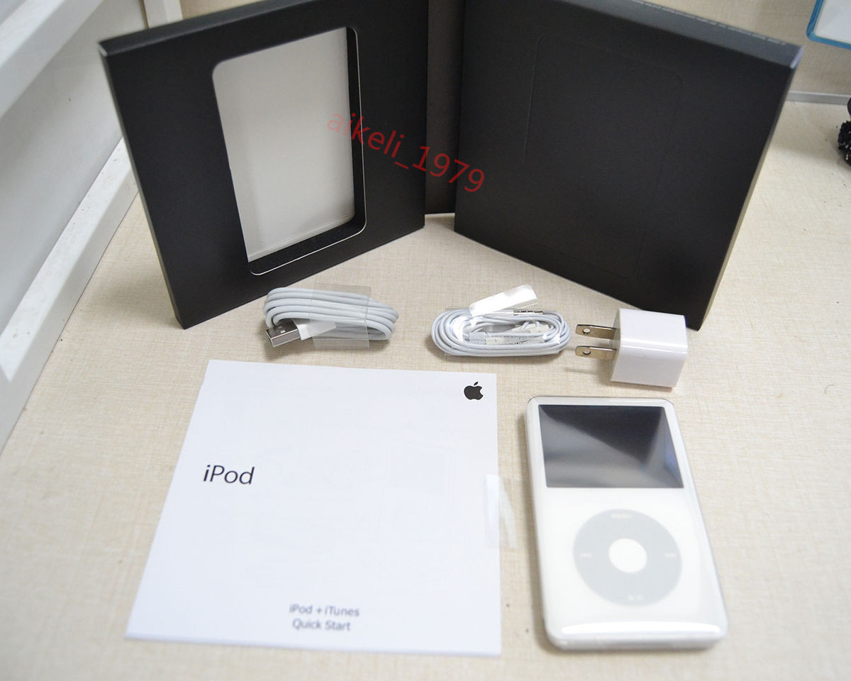 Apple iPod Classic Video 5th Gen 30GB/60GB/80GB Black / White
