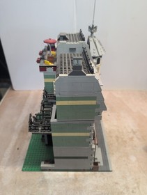 Lego City Town Green Grocer 10185 Creator Building No People, Items Shown