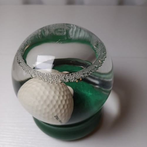 Vintage Golf Ball Water Globe Puzzle Game w/ Tee – Desktop Skill Toy-Novelty