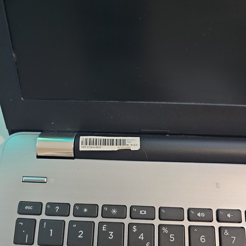 HP Pavilion 3168NGW Core i5-7200U, 8GB, 128GB, 14 Inch, Windows 10 - No Charger - Picture 5 of 18