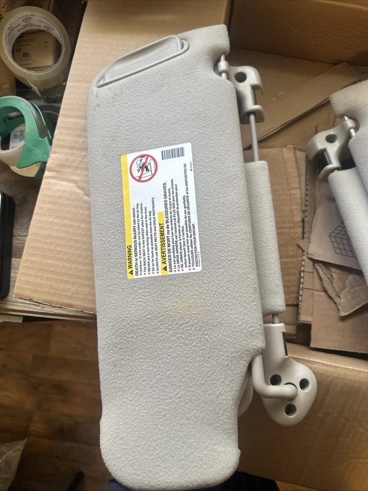 00-06 Chevy Tahoe OEM Suburban Parasol Parasol Conductor Pasajero Set Foto 3 de 4