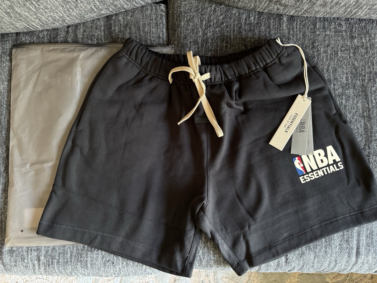 NEW NBA Fear of God Essentials Black Shorts Size Medium 100