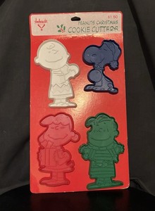 RARE Vintage Peanuts Christmas Ambassador/Hallmark Cookie Cutters Set 4