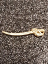 Pin's Sabre Doré Alcool Champagne Canard Duchene