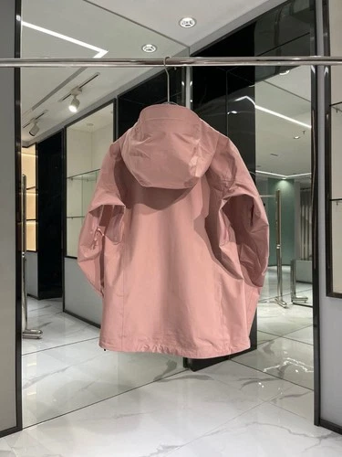 Unisex ARC Beta LT Coat Windproof Camping Outdoor Pink Travel Jackets image 3