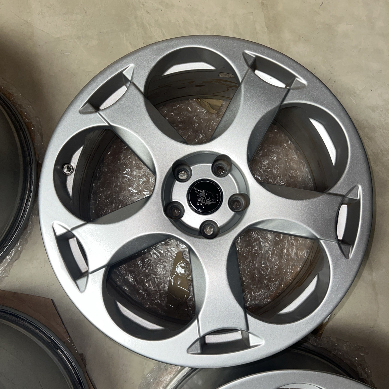 Set of 19" OEM Genuine Lamborghini Gallardo  rims +R8 fitment in excellent cond!