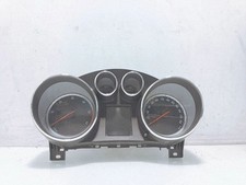 Compteur Opel INSIGNIA
