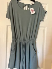 NWT New Zenana M Medium Jumpsuit Romper Short Sleeves