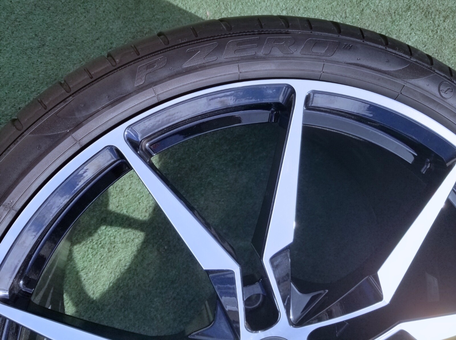 Factory Lamborghini Aventador S Wheels Tires Set LP720 OEM Dione Original 20 21