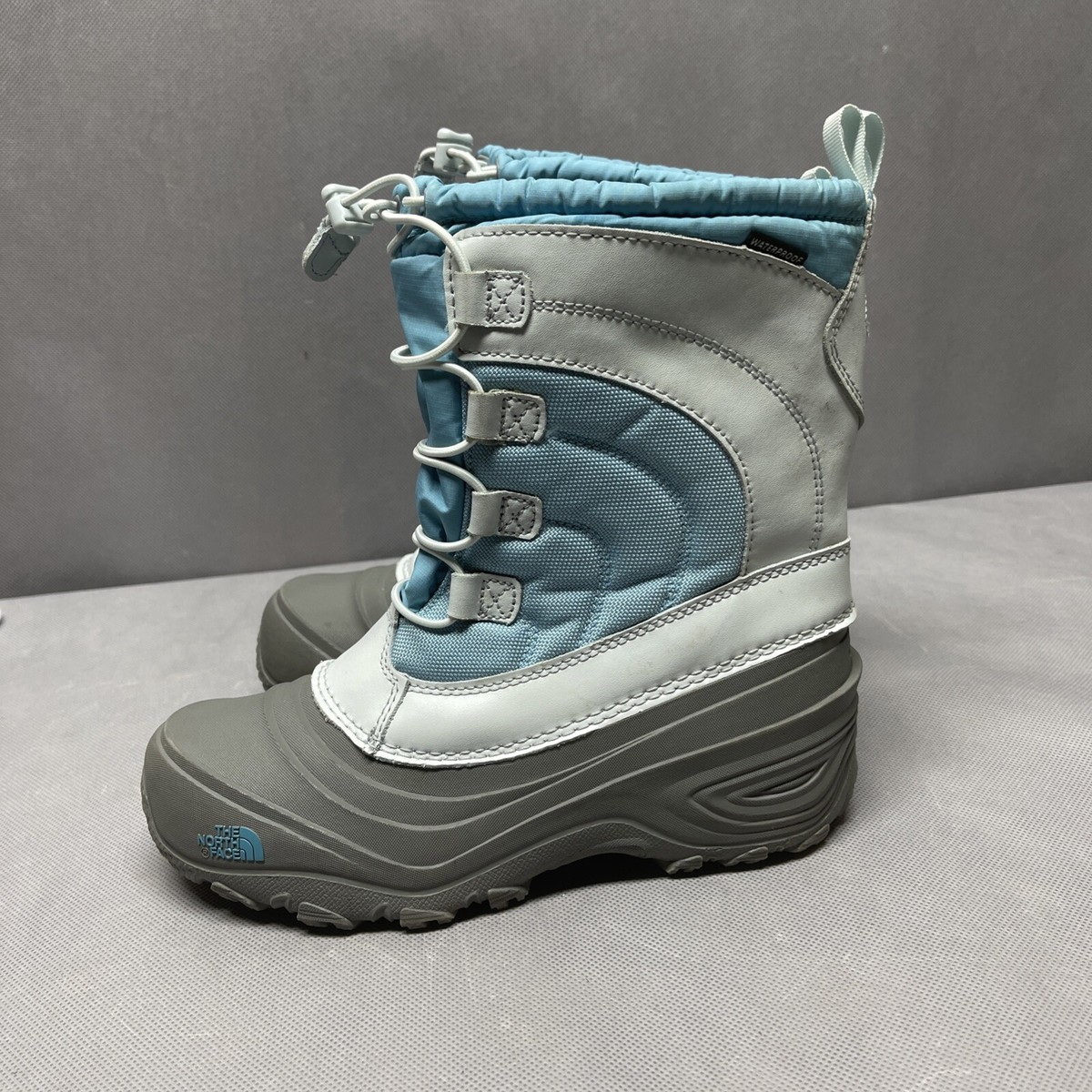 The North Face Alpenglow IV Size 6 Shoes Light Blue Lined 