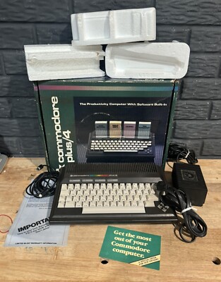 commodore plus/4 コモドール 本体 s-l400.jpg