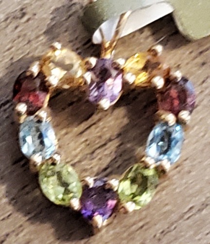 Ciondolo cuore taglio ovale multi pietre preziose in laboratorio oro giallo massiccio 10 kt - Foto 14 di 24