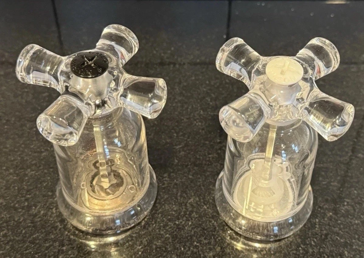 Vintage Cole Mason Clear Acrylic Lucite Mill Salt Pepper Shakers Grinders MCM 2