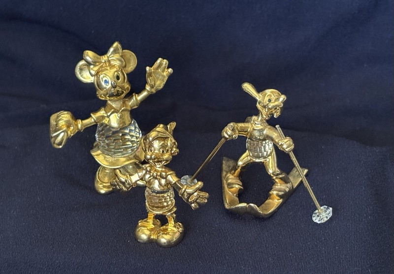 Disney Swarovski Crystal Minnie Pinocchio Pluto Gold Plate Figurines Gently Used