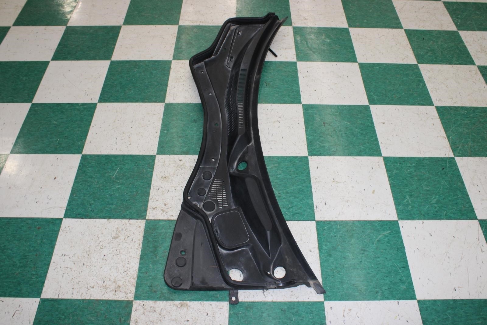 Maserati Ghibli 2014-2020 Front Cover panel
