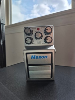 Maxon VJR-9 Vintage Jet Riser - Mint