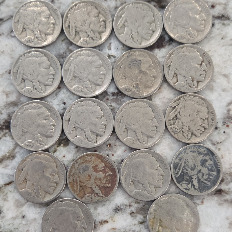 US Buffalo Nickel 5C Coin 18 Lot, Circulated, Ungraded 1925-1937