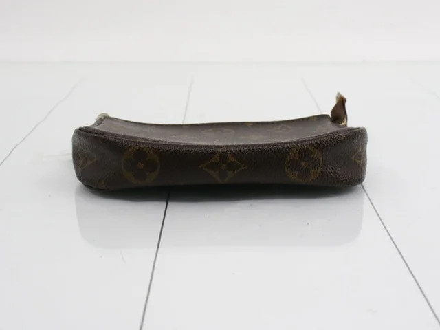 LOUIS VUITTON Mini Pochette Accessoires Clutch pochette - # image 2