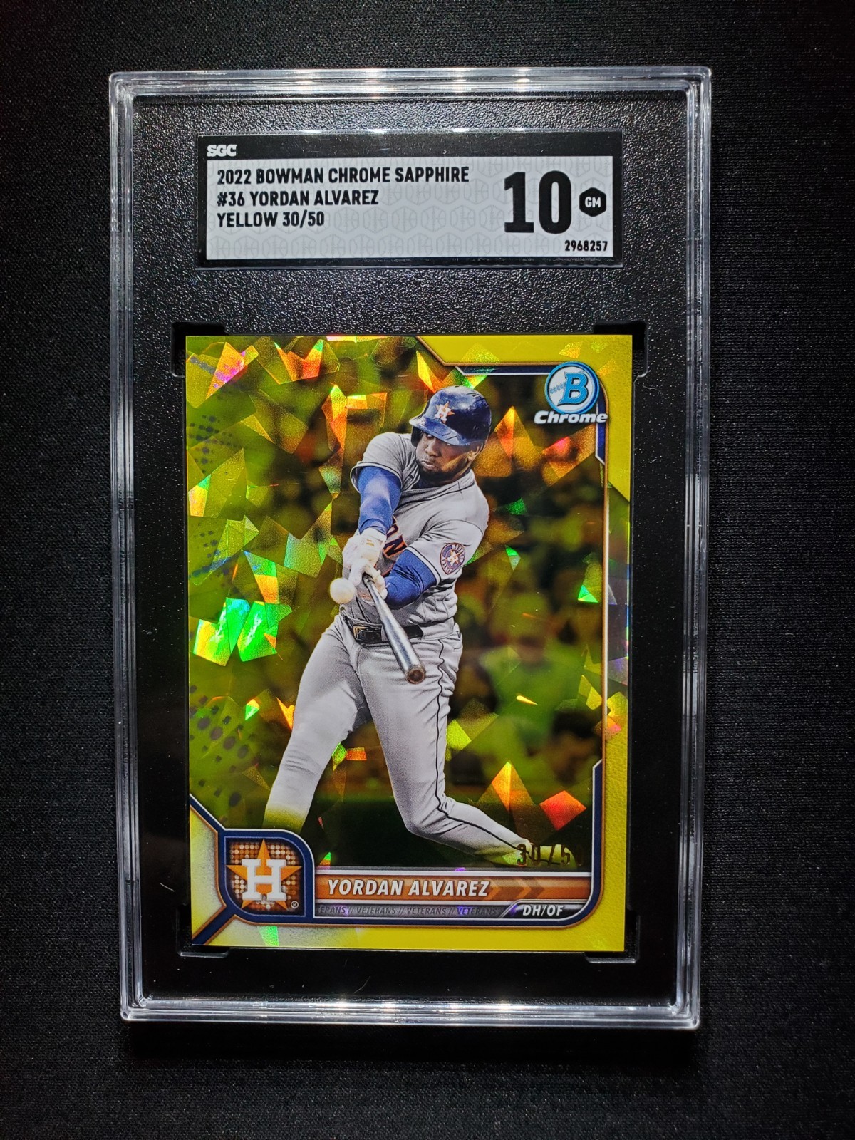 2022 Bowman Chrome Sapphire Edition - Yellow #36 Yordan Alvarez /50