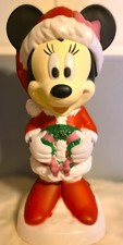 Disney Christmas Minnie Mouse w/ Wreath Lighted Blow Mold 24  Gemmy In/Out