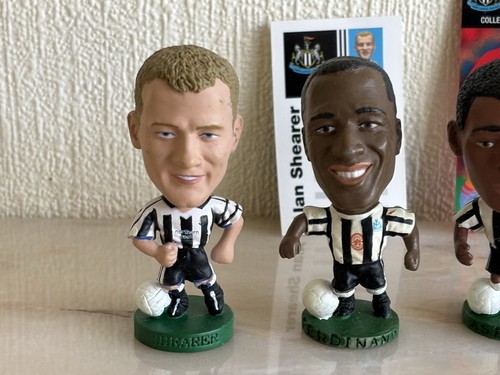 4x Corinthian Prostars Newcastle United Figure Lot- Shearer Ferdinand Carr Etc - Picture 2 of 4