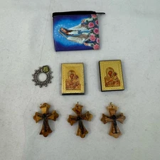 Lot of 7 Christian Religious Items Cross Crucifix Keychains, Virgin Mary Pouch
