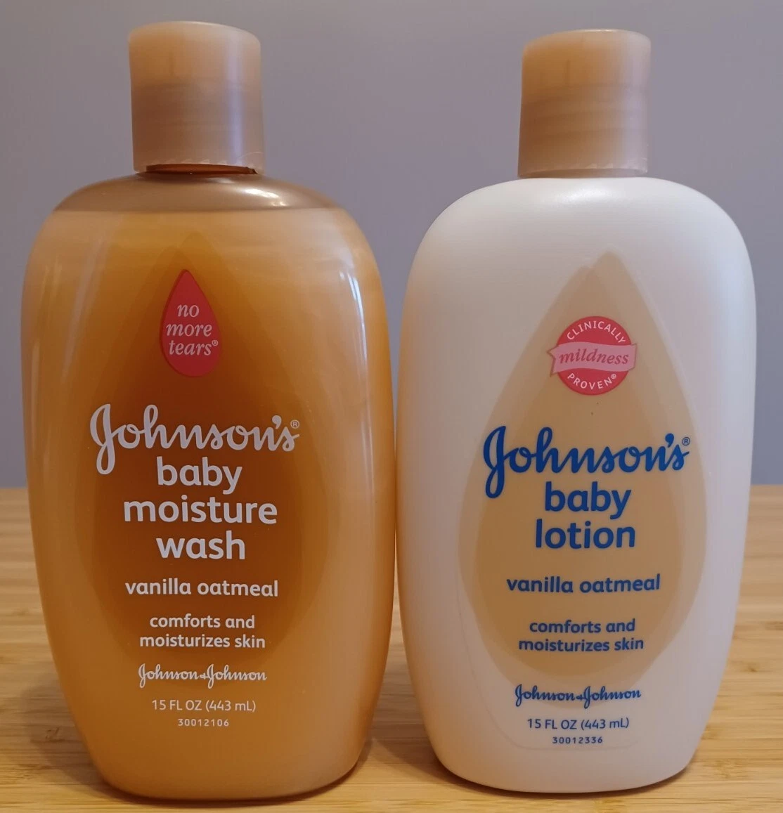Johnson's Baby Vanilla Oatmeal Lotion & Moisture Wash 15 Fl Oz each New Sealed
