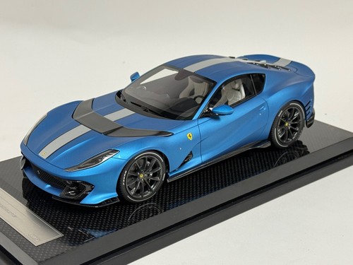 1/18 Ferrari 812 Competizione Matte Blue Carbon Base model # 1 of 29 SE1022 - Picture 2 of 9