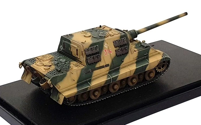 Dragon Armor 1/72 Scale 60128 - Jagdtiger 3/sPzJgAbt 653 Germany 1945 - Image 2 of 4