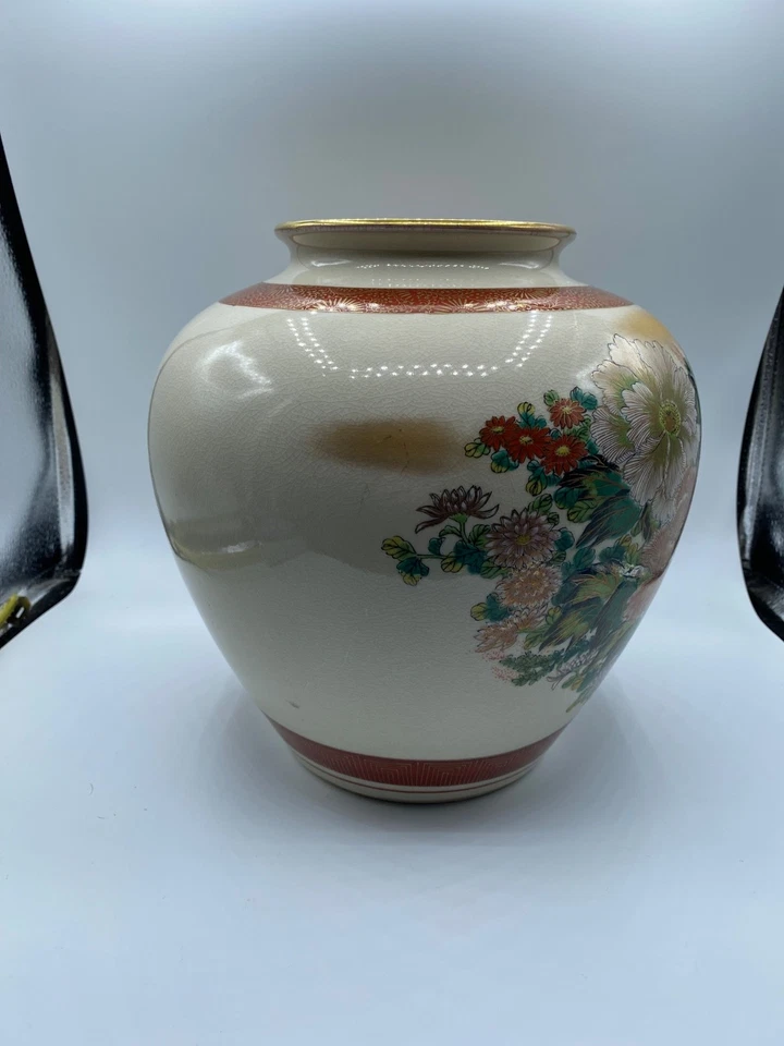 复古 Kutani Ware 花瓶 充满活力的颜色和丰富的花卉设计 10" 日本 — 第 4/4 张图片