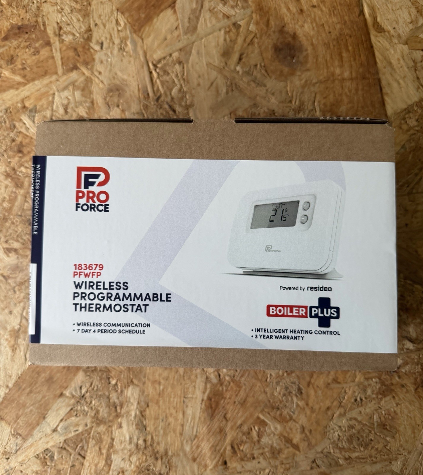 Pro Force Wireless Programmable Thermostat - Heating Control Resideo - PFWFP