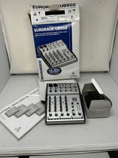 BEHRINGER EUROPACK UB802 MIXER A 2 BUS 8 INGRESSI DESIGN BASSO RUMORE (SLS13)