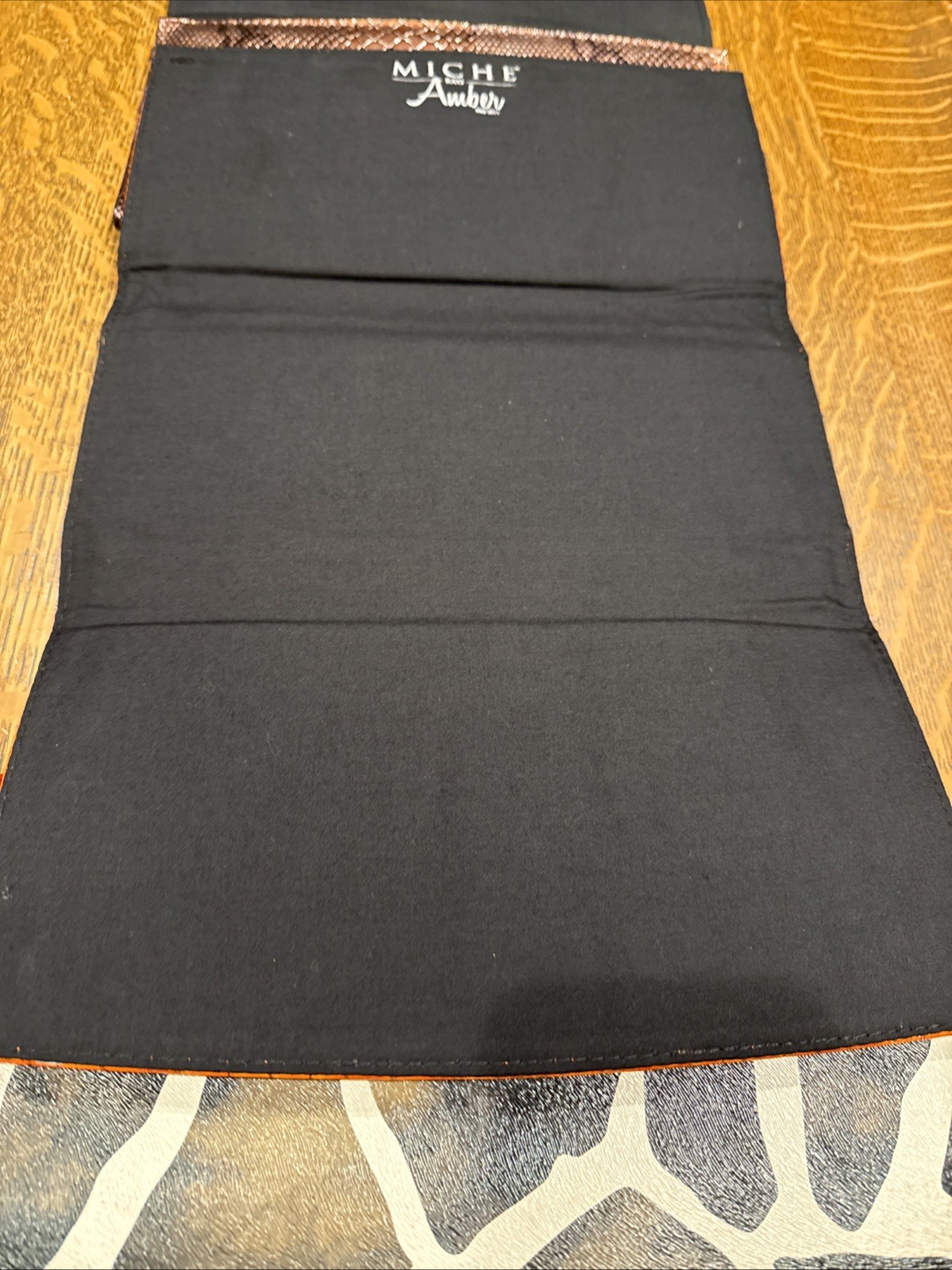 Miche clutch wallets, Outer Shell Interchangeable… - image 16