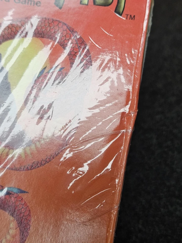 Shadowfist: Year of the Dragon - The Dragon Starter Deck- Box Damage - Image 4 of 4