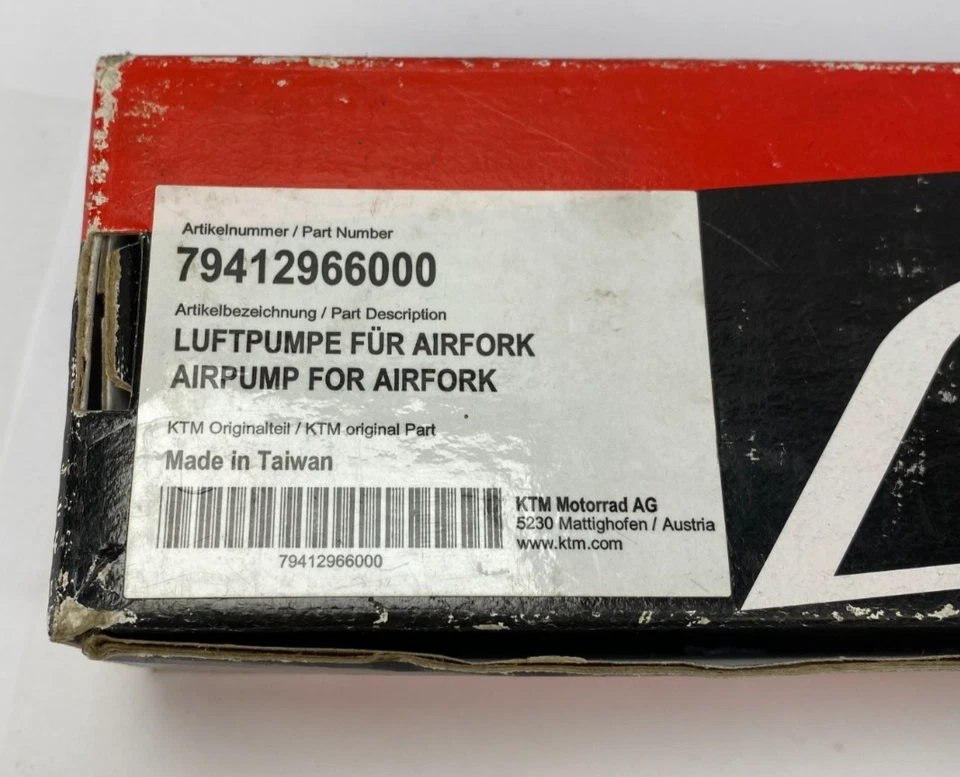 BOMBA DE AIRE HORQUILLA DELANTERA HUSQVARNA KTM FC 450 79412966000 2016 - 2025 Foto 3 de 4