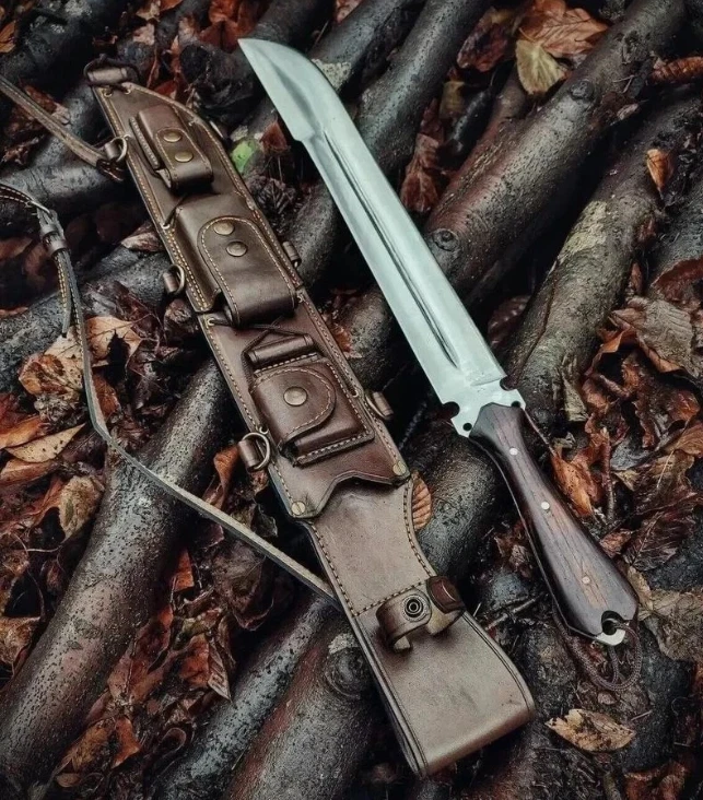 CUSTOM HANDMADE D2 TOOL STEEL HUNTING MACHETE SWORD CAMPING SWORD