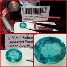 Apatita Oval de Brasil  color Paraiba 2.56 Cts
