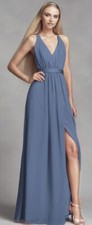 David’s Bridal Blue Vera Wang V Neck Gown. Modell VW360214.Size 14