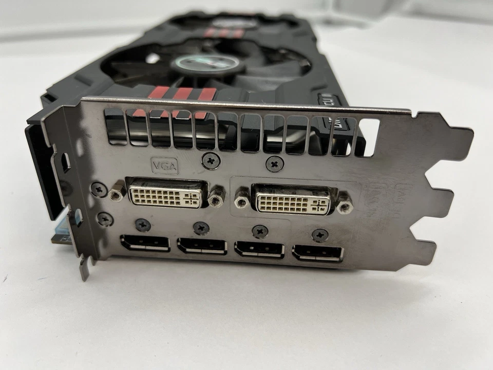 ASUS HD 7970 DirectCU II 3GB GDDR5 Graphics Card HD7970-DC2-3GD5 - Image 2 of 4