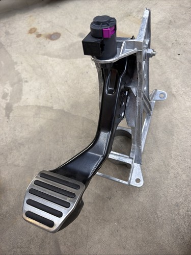 Audi R8 2017-2023 Brake pedal P/N 4S1723031E Photo - $50