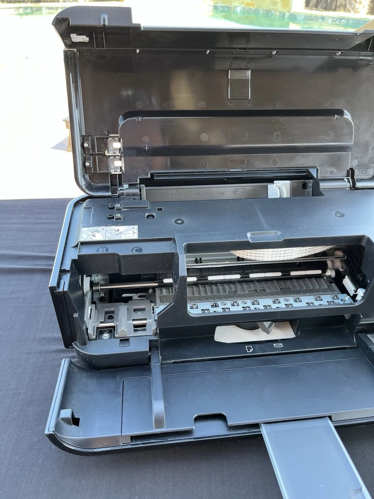 Canon Pixma iP2600 Inkjet Photo Printer- Works Great - PREOWNED - Gently Used