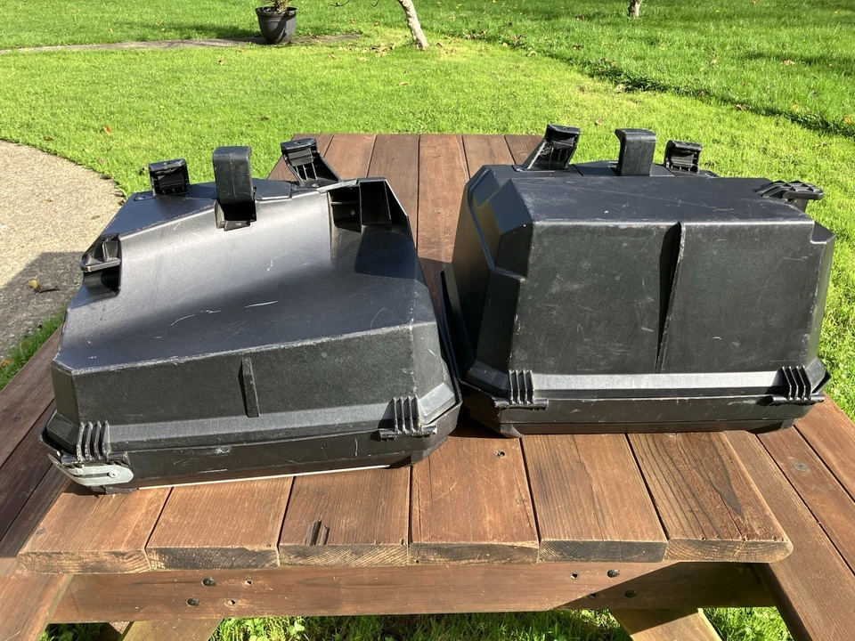 HONDA OEM PANNIER CASE SET (L&R) FOR 2016-2019 Africa Twin - Image 2 of 4