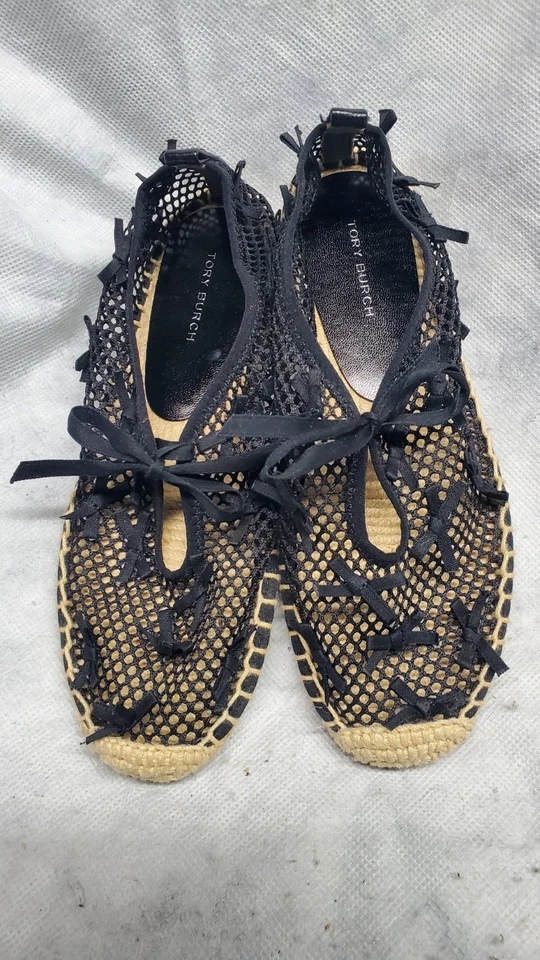 Zapatos para mujer Tory Burch talla 5M negros mini lazo malla alpargata dedos cerrados planos Foto 2 de 4