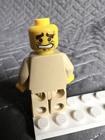 LEGO Minifigure Studios Gent (Set 1380 -81 -82) Vampire's Crypt Scary Lab hrf002