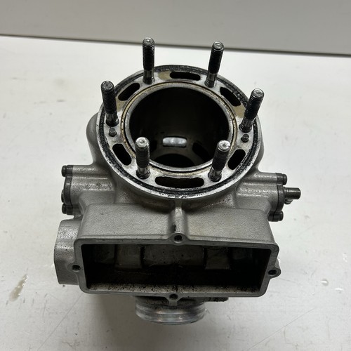 99 - 26 YAMAHA YZ250 YZ 250 TOP END ENGINE CYLINDER BARREL BORE OEM 5UP-11311-21