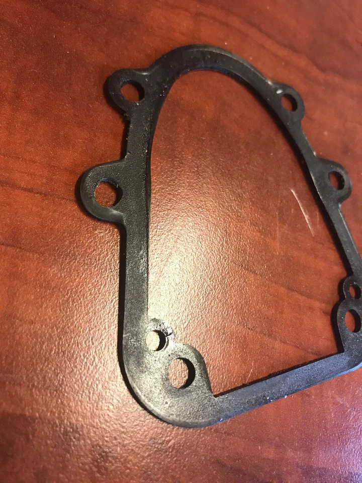 New OEM Craftsman Oil Tank GASKET Craftsman 30CC 4-CYCLE Gas Trimmer 73197 - Image 2 of 3