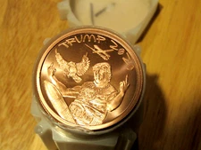 TRUMP 2020 Silver Shield Copper Round Challenge Coin middle finger WMD Lot of 5