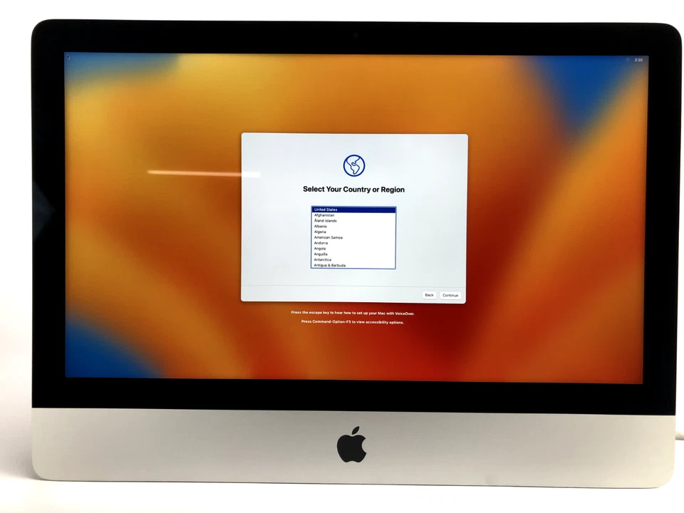 iMac 4K Retina 21.5" 2017 i7 3.6 GHz 32GB RAM 1TB Fusion Ventura VESA NO STAND! - Image 2 of 4