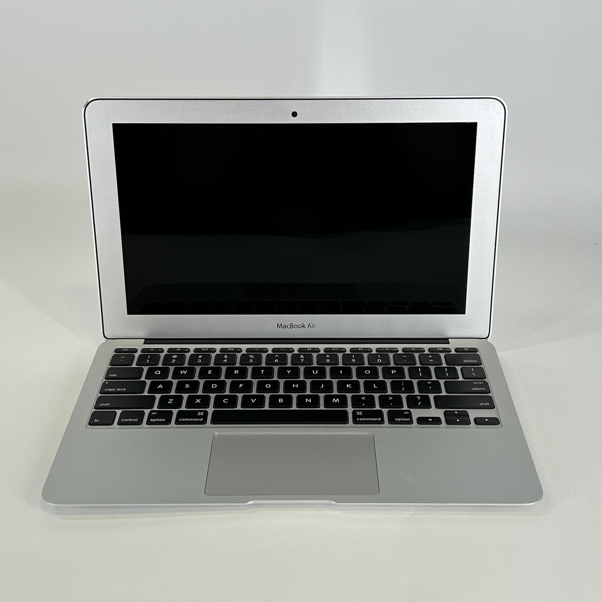 MacBook Air 11inch Early 2014 i5 4GB 128 MacBook Air 11 Silver