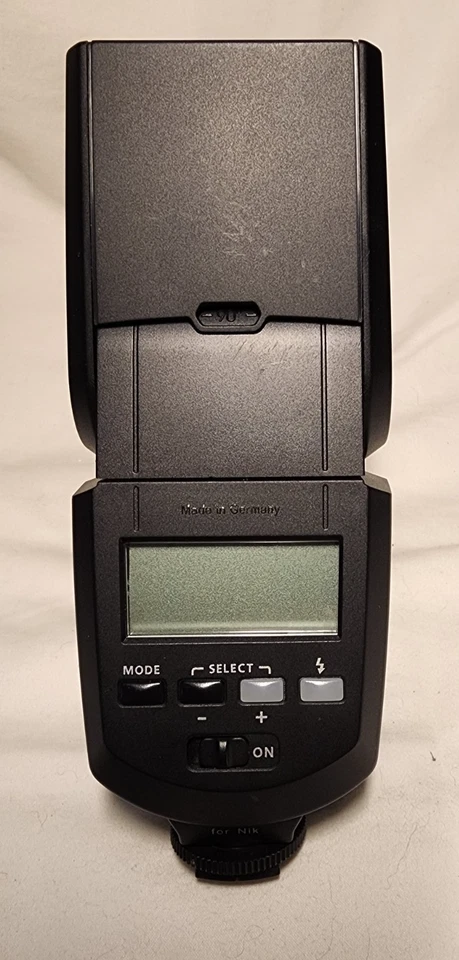 Flash Metz 48-AF-1 para Nikon Foto 4 de 4